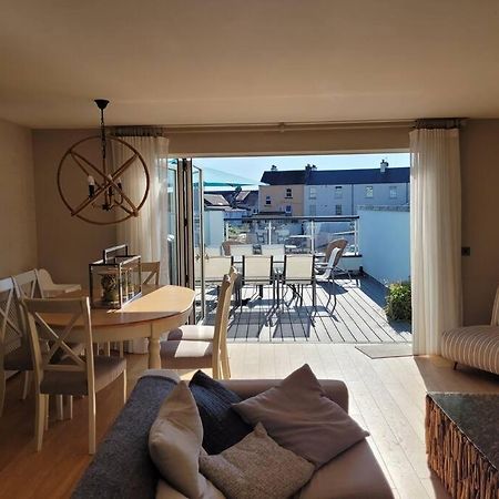 Central Modern Townhouse In Saundersfoot Villa Eksteriør billede